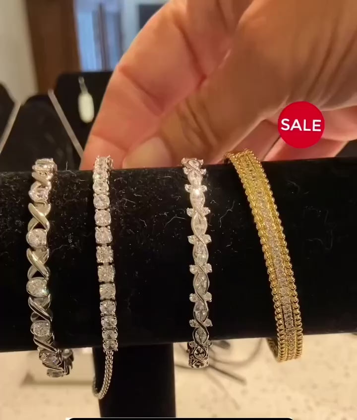 Pull Tie Diamond Bracelet